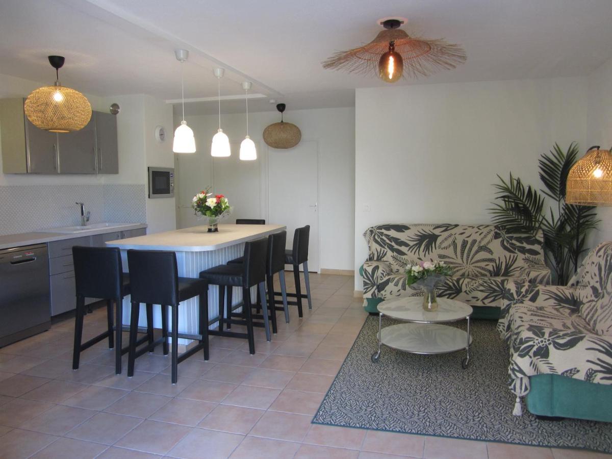 Appartement Les Cigales Rez De Jardin A 10Mn Des Plus Belles Plages Hyères Zewnętrze zdjęcie